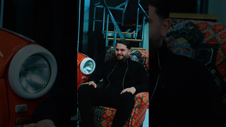 Previzualizare video Pilot Garage